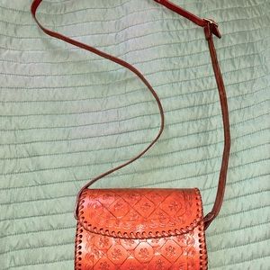 Vintage leather bag